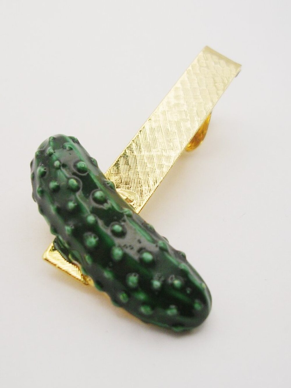 Vintage Tie Clip Bar Pickle Cucumber Novelty Necktie Holder Men Formal Wear